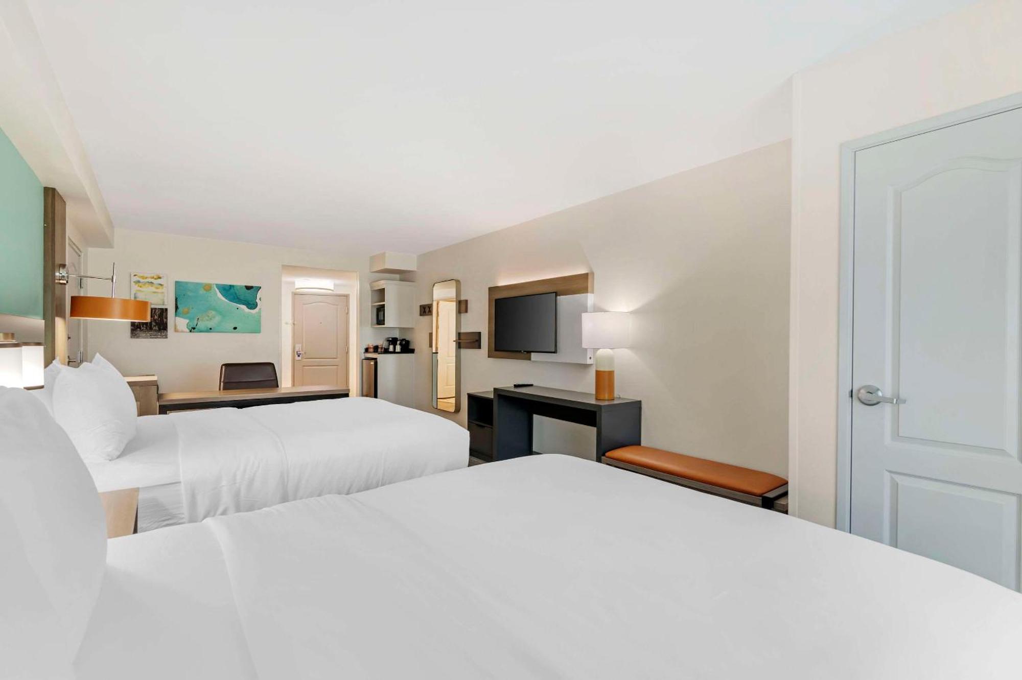 Comfort Suites Валдоста Экстерьер фото