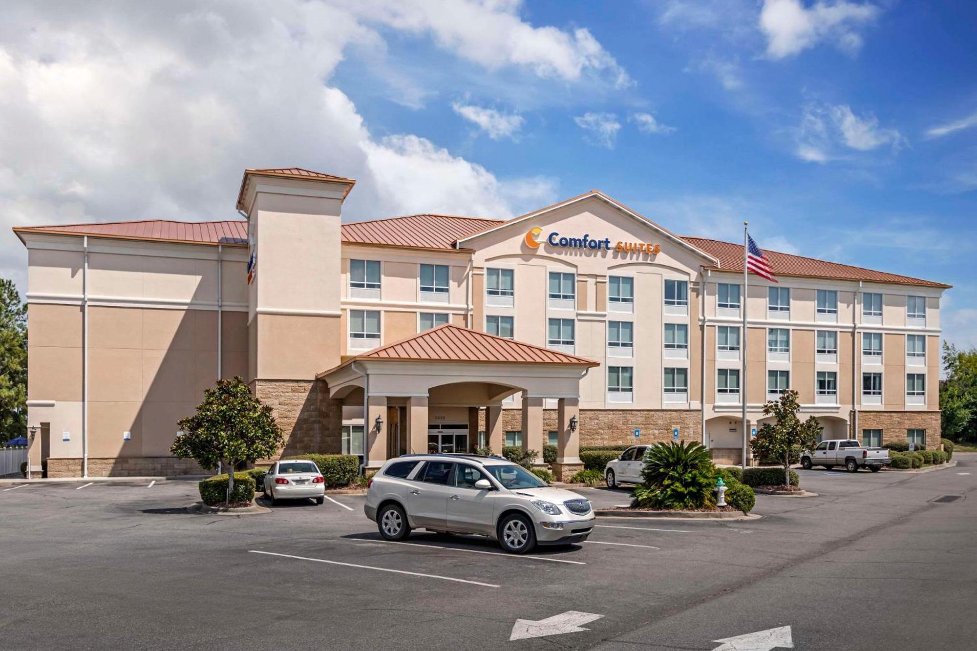 Comfort Suites Валдоста Экстерьер фото