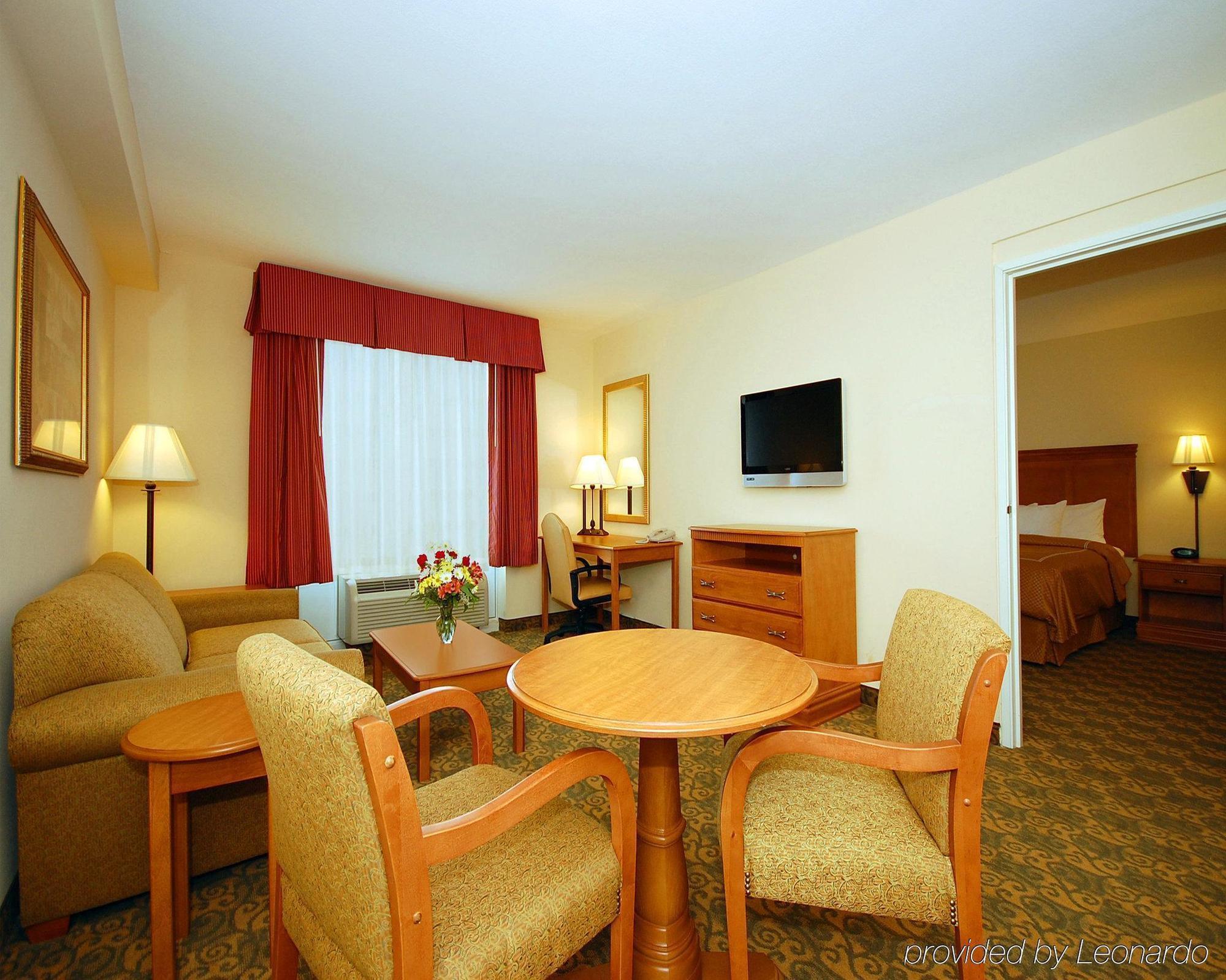Comfort Suites Валдоста Номер фото