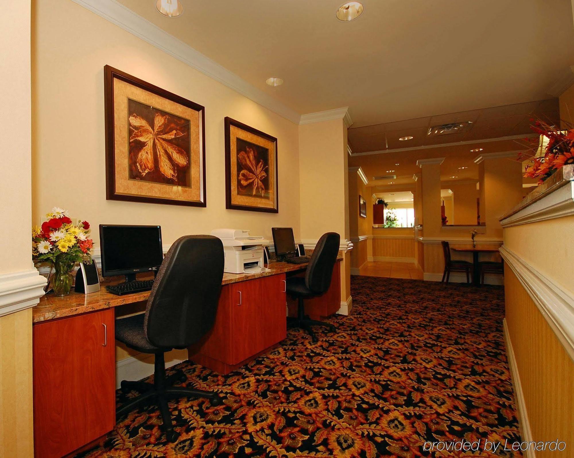 Comfort Suites Валдоста Удобства фото